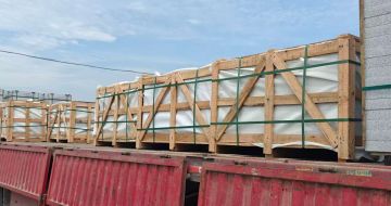 南京 芝麻白花岗岩地铺石出口专车-泰国游