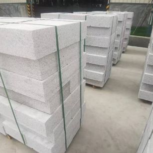 南京 白麻花岗岩路沿石，立缘石，平缘石，路牙石，道牙石，马路牙子等