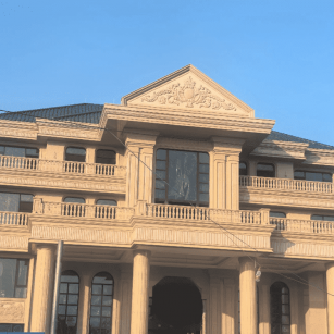 南京黄金麻别墅外墙干挂石材效果示例