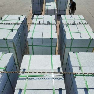 南京 芝麻白花岗岩5公分地铺石 花岗岩厂家工厂装车日常