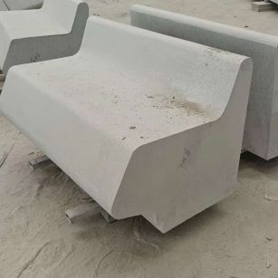 南京 芝麻白花岗岩异形坐凳，石凳