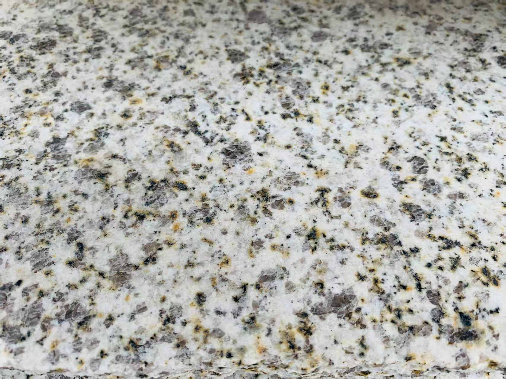 南京 黄金麻花岗岩石材浅黄光面