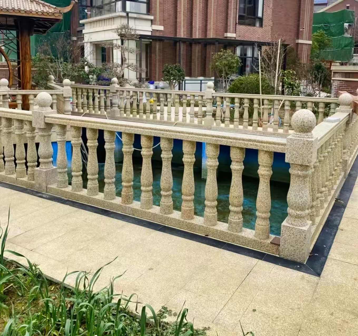 南京黄金麻花岗岩石材栏杆，扶手，将军柱，花瓶柱