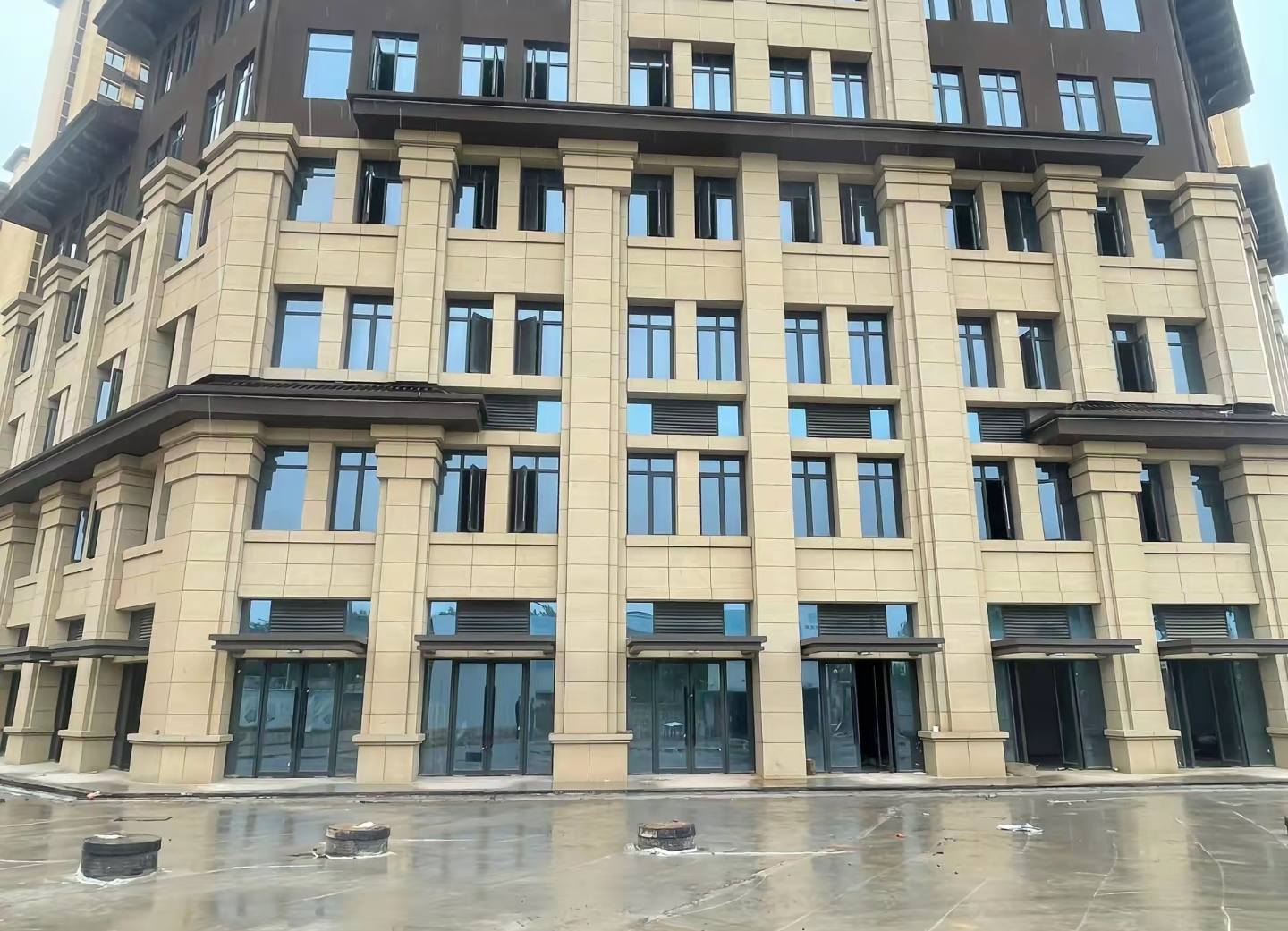 南京 黄金麻花岗岩荔枝面小区外墙干挂