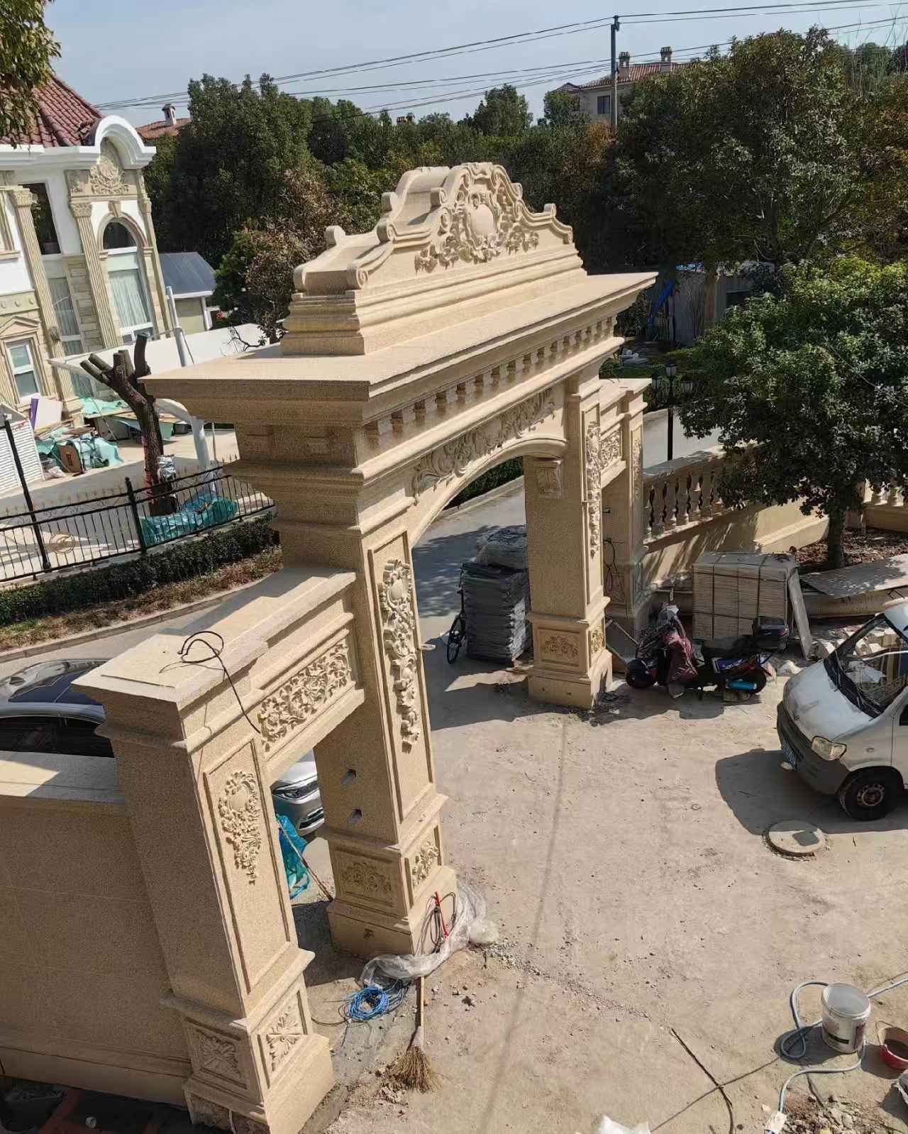 南京 黄金麻荔枝面花岗岩别墅门楼