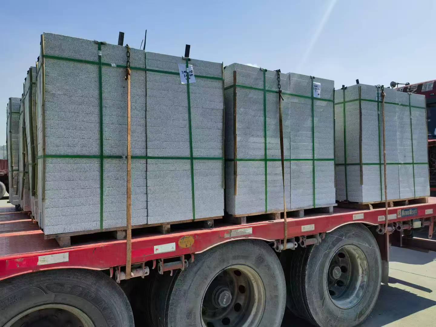 南京芝麻白花岗岩出货日常地铺石