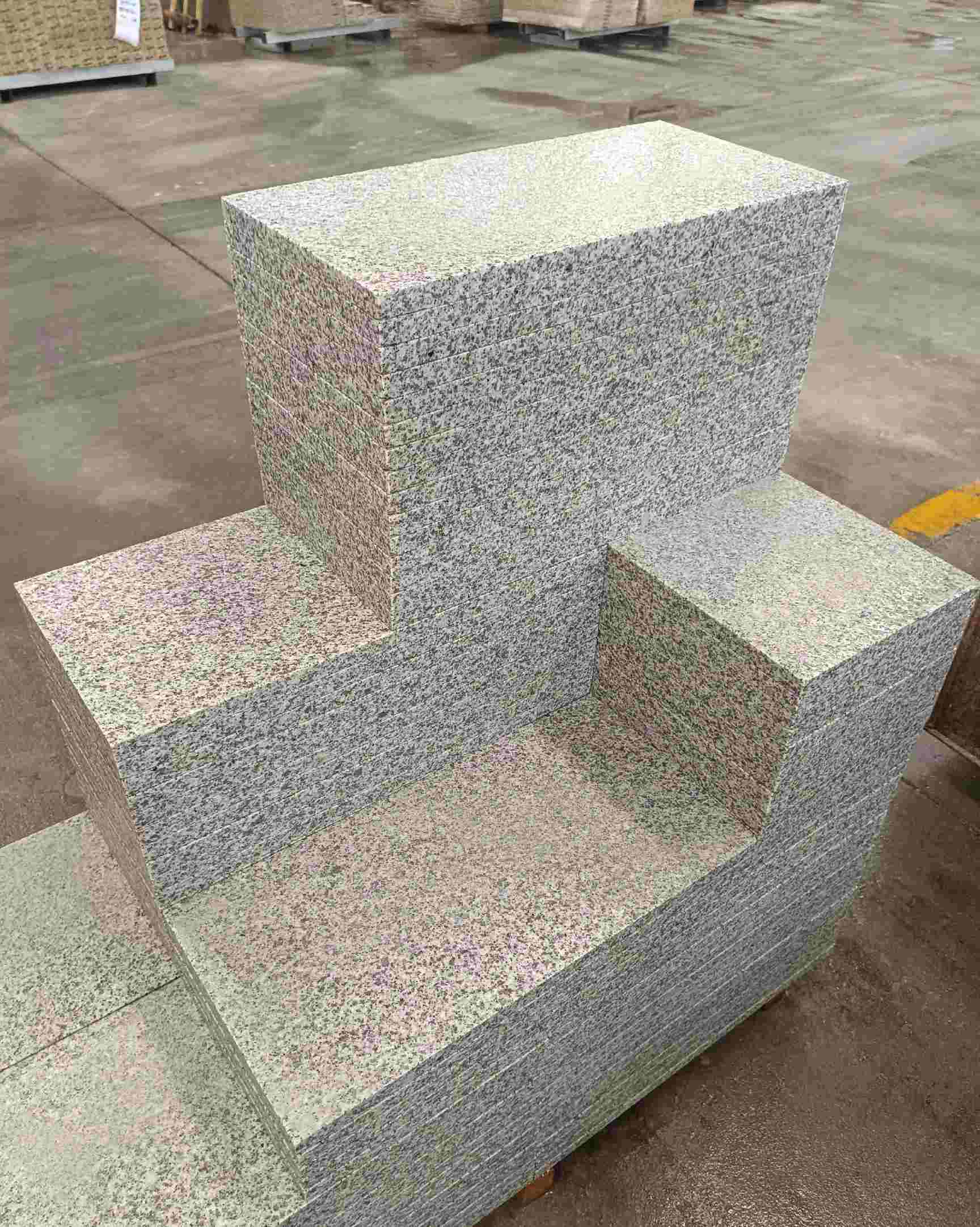 南京 白麻花岗岩荔枝面地铺石