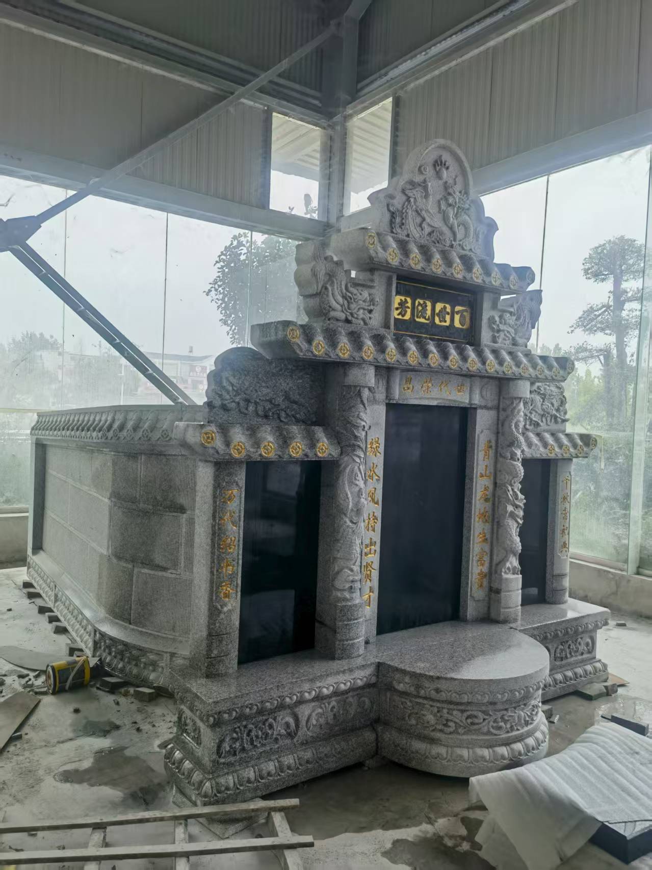 南京 芝麻白墓碑效果展示图