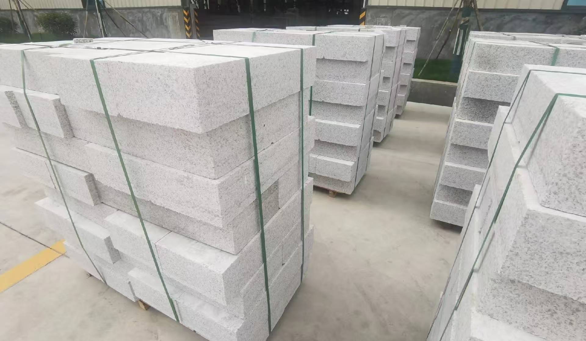 南京 白麻花岗岩路沿石，立缘石，平缘石，路牙石，道牙石，马路牙子等