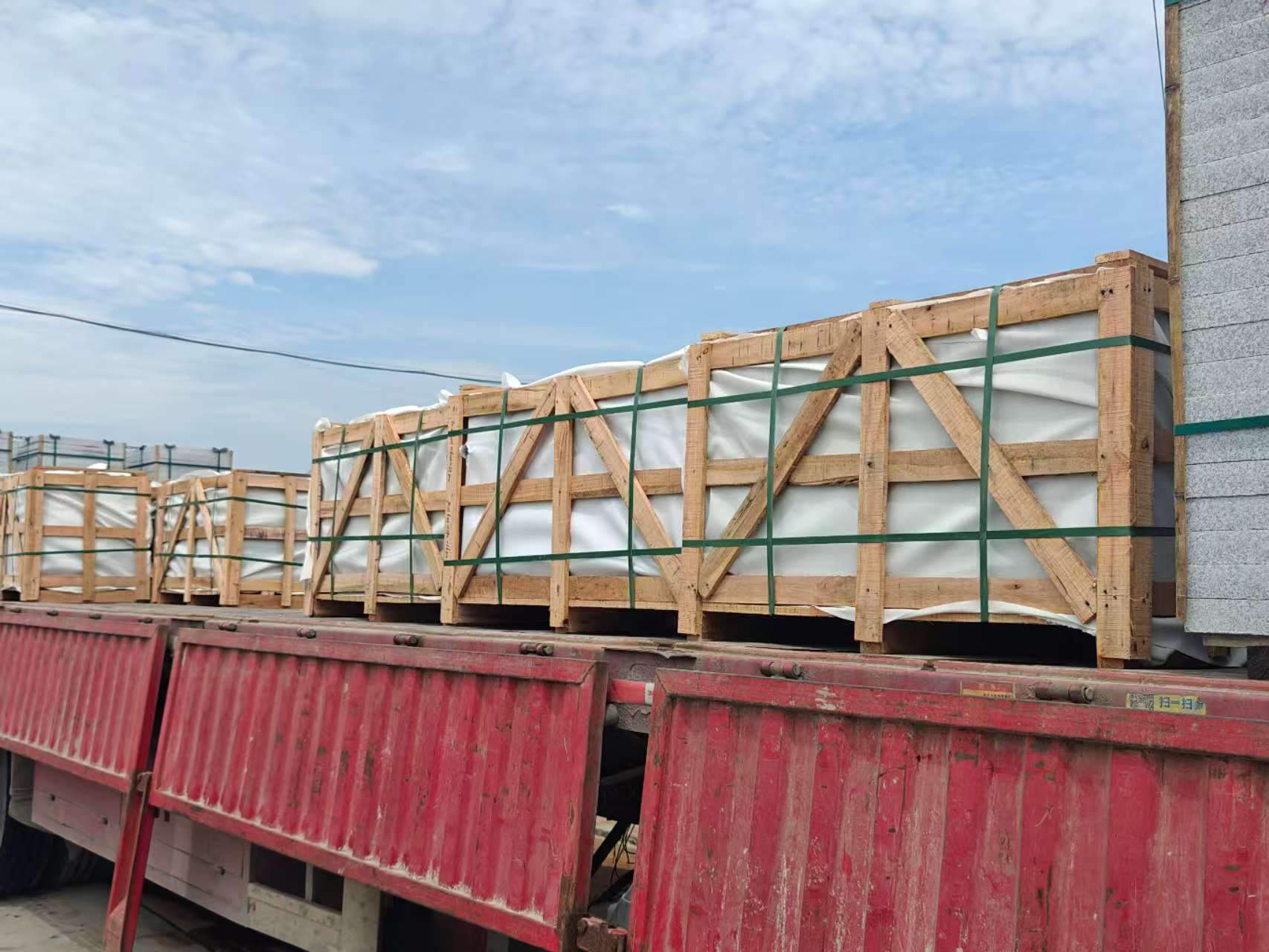 南京 芝麻白花岗岩地铺石出口专车-泰国游